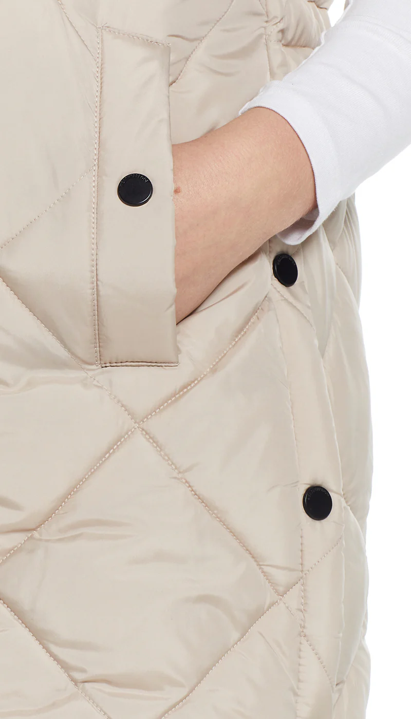 DIAMOND QUILTED LONGLINE HOODED VEST - Image 16