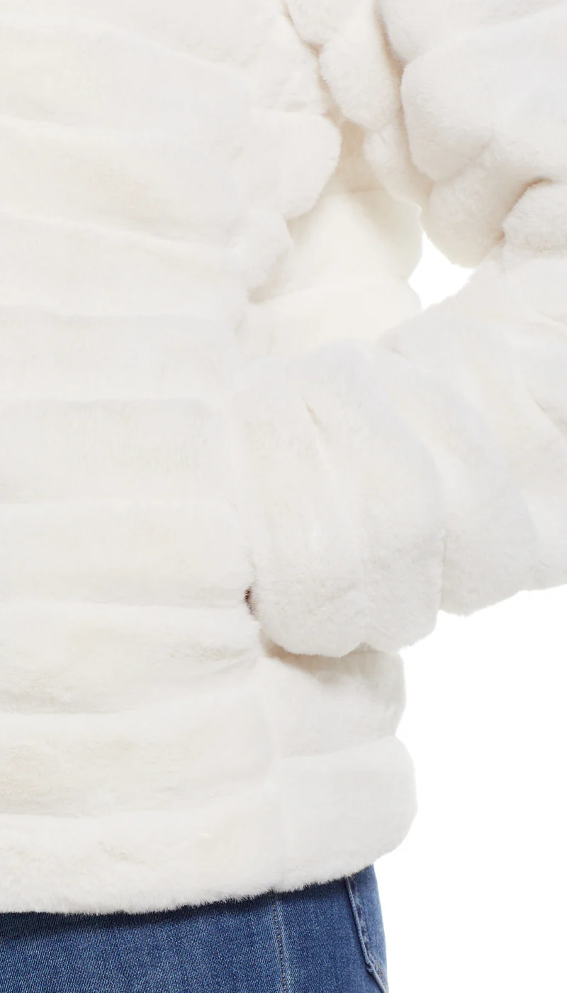 GROOVED FAUX FUR JACKET - Image 7