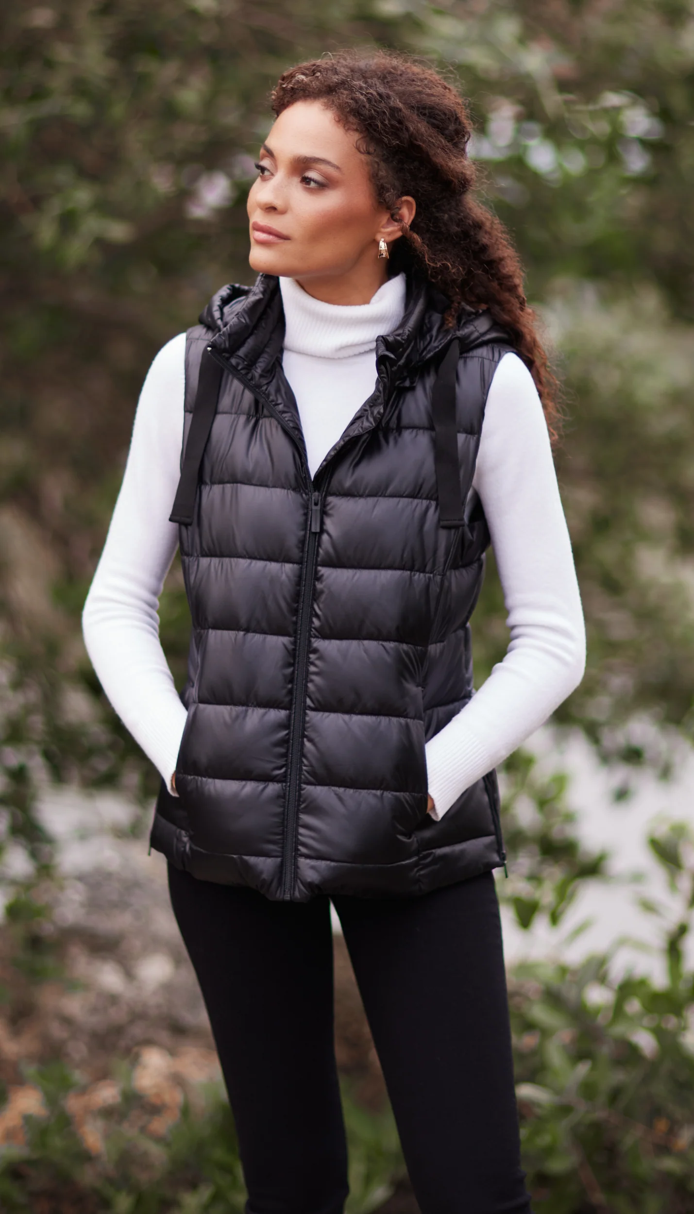 HOODED PUFFER VEST - Image 15