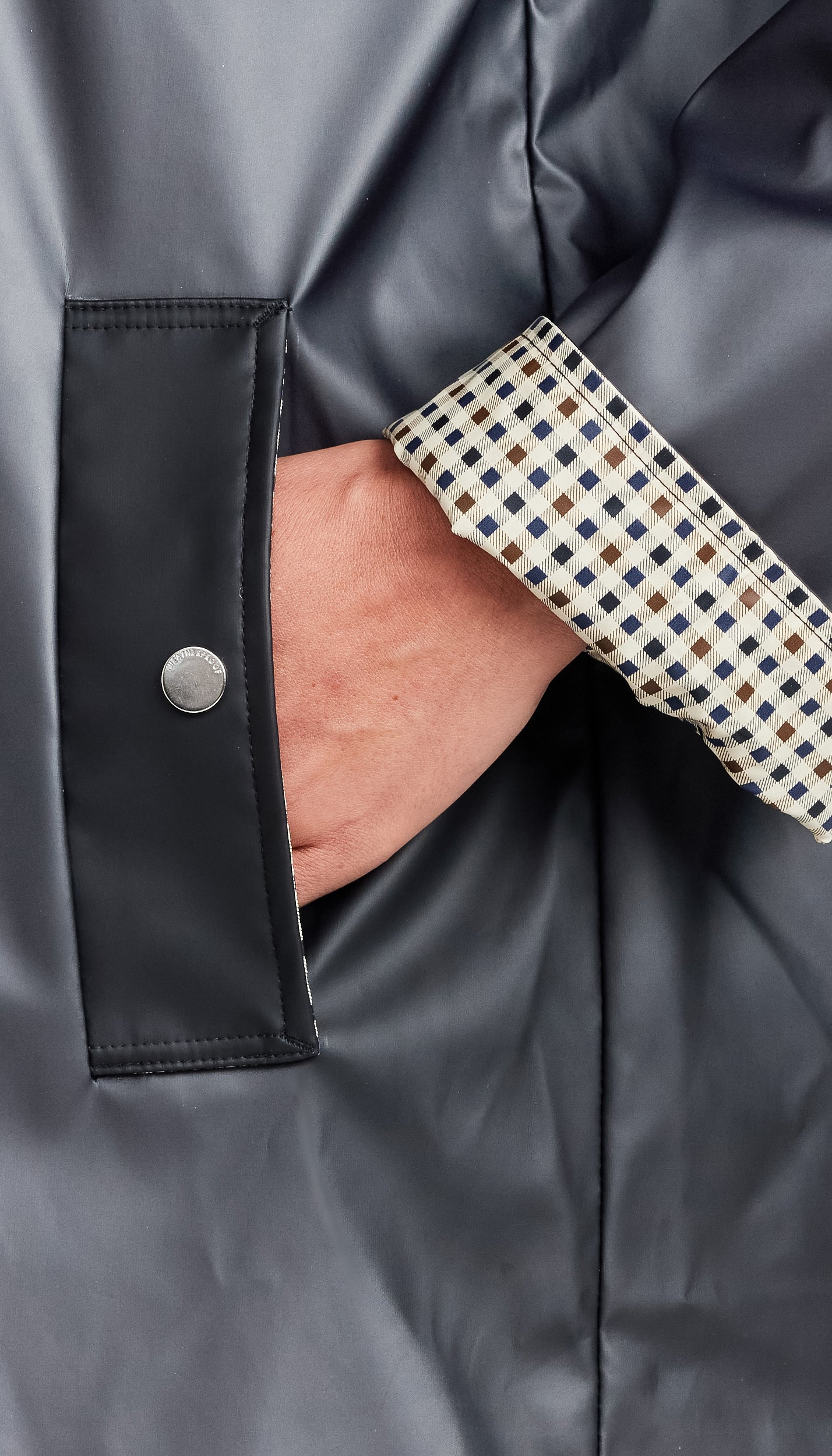 SPRING RAIN SLICKER - Image 20